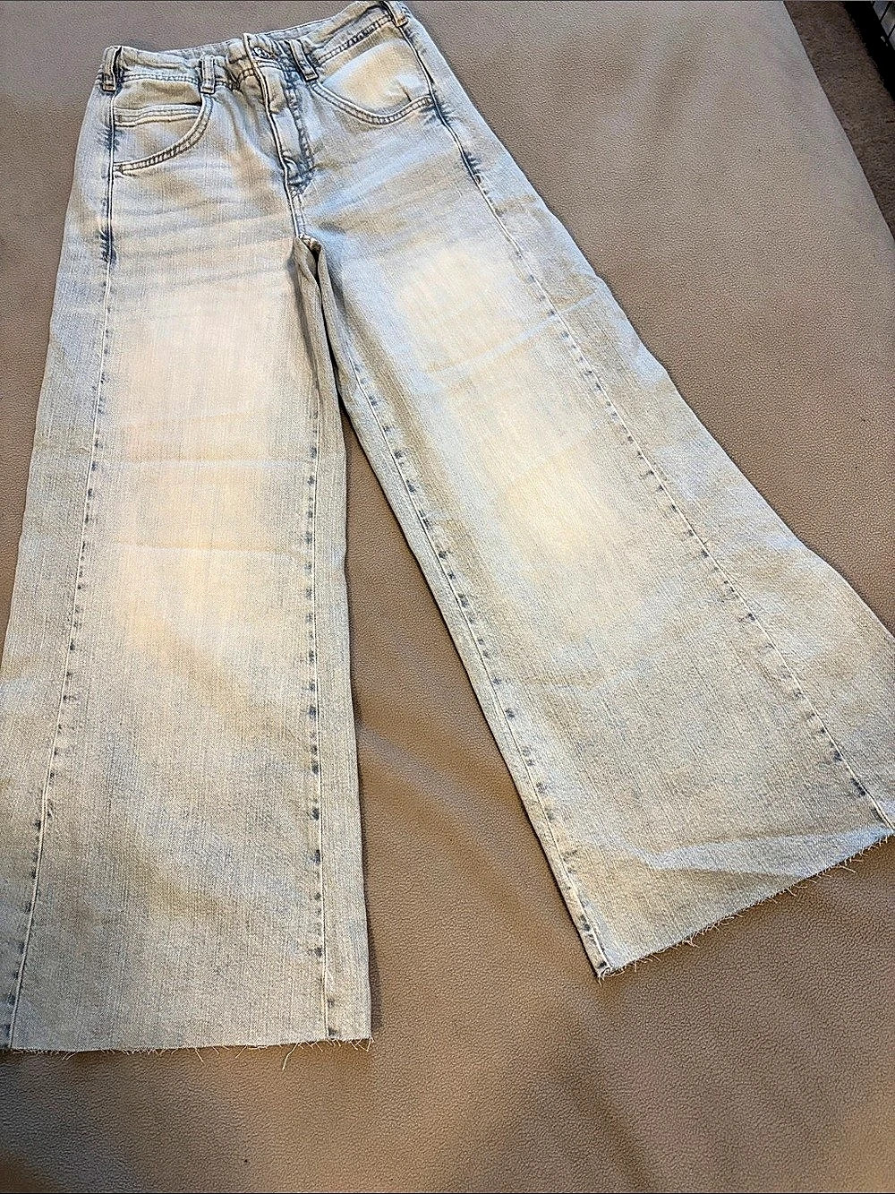 Unbranded jeans from sample showroom